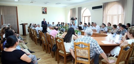 “Müasir dövrün çağırışları Azərbaycan və Bolqarıstan fəlsəfəsi kontekstində” mövzusunda beynəlxalq elmi konfrans