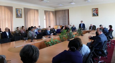 Scientific seminar on "Works of Bakikhanov and his personality" held at the Institute of Philosophy and Sociology