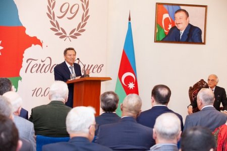 Moskvada “Qloballaşan dünyada mədəniyyətlər dialoqu mədəniyyəti” kitabının təqdimatı keçirilib