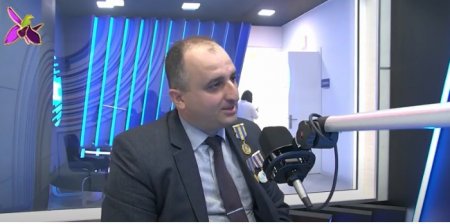 Fəlsəfə doktoru, dosent Radif Mustafayev CBC FM radiosunun qonağı olub