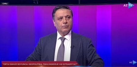 Fəlsəfə elmləri doktoru Füzuli Qurbanov AzTv-nin “Əsas məsələ” verilişinin qonağı olub