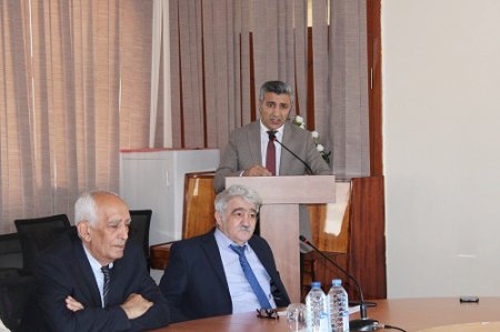 İmmanuel Kantın 300 illiyinə həsr olunmuş ümuminstitut seminarı keçirilib