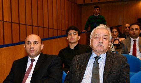 AMEA-nın təşkilatçılığı ilə “Füzulinin sənət dünyası və Akademiyanın Füzulinaməsi” mövzusunda tədbir keçirilib