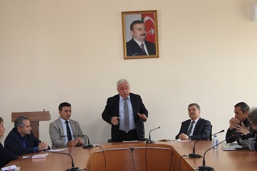 “Üzeyir Hacıbəylinin yaradıcılığında azərbaycançılıq və türkçülük ideyaları” mövzusunda ümuminstitut seminarı keçirilib