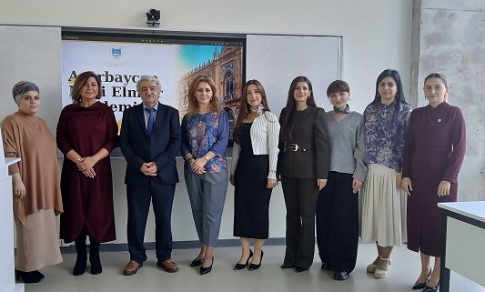 Professor Adil Əsədov UNEC-in qonağı olmuşdur