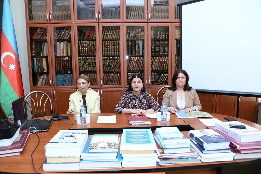 AMEA-nın İctimai Elmlər Bölməsinin Elmi şurasının iclasında bir sıra məsələlər müzakirə olunub