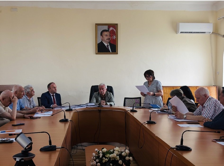 Fəlsəfə və Sosiologiya İnstitutunun 2026-cı il üzrə yarımillik hesabatı dinlənilib