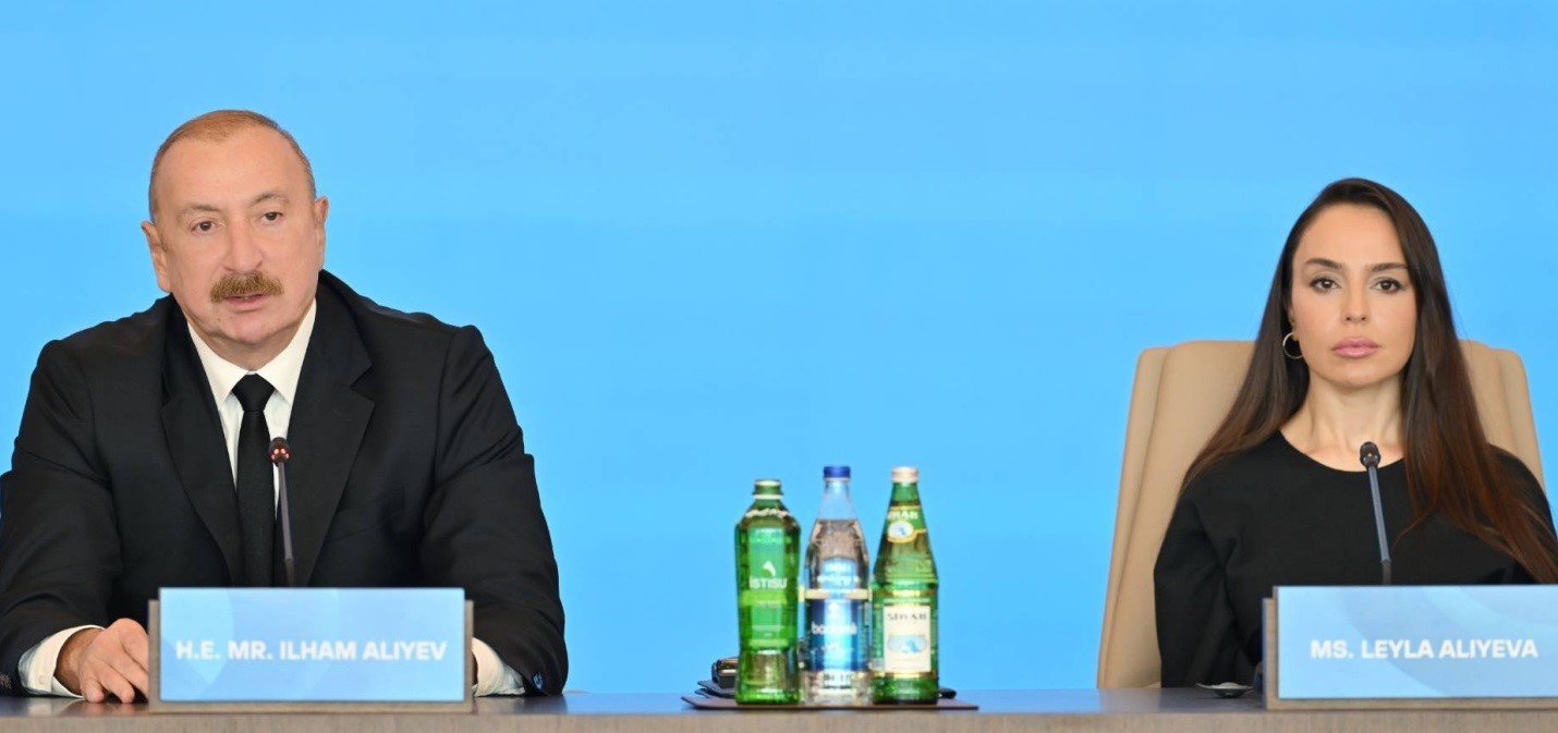 Azərbaycan Prezidenti İlham Əliyevin Bakıda keçirilən VII Ümumdünya Mədəniyyətlərarası Dialoq Forumundakı çıxışı  milli qürur, müstəqil iradə, qətiyyət və sülhə sadiqlik fəlsəfəsinin harmoniyası üzərində qurulub